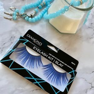 Blue eyelashes diamond cosmetics in slay